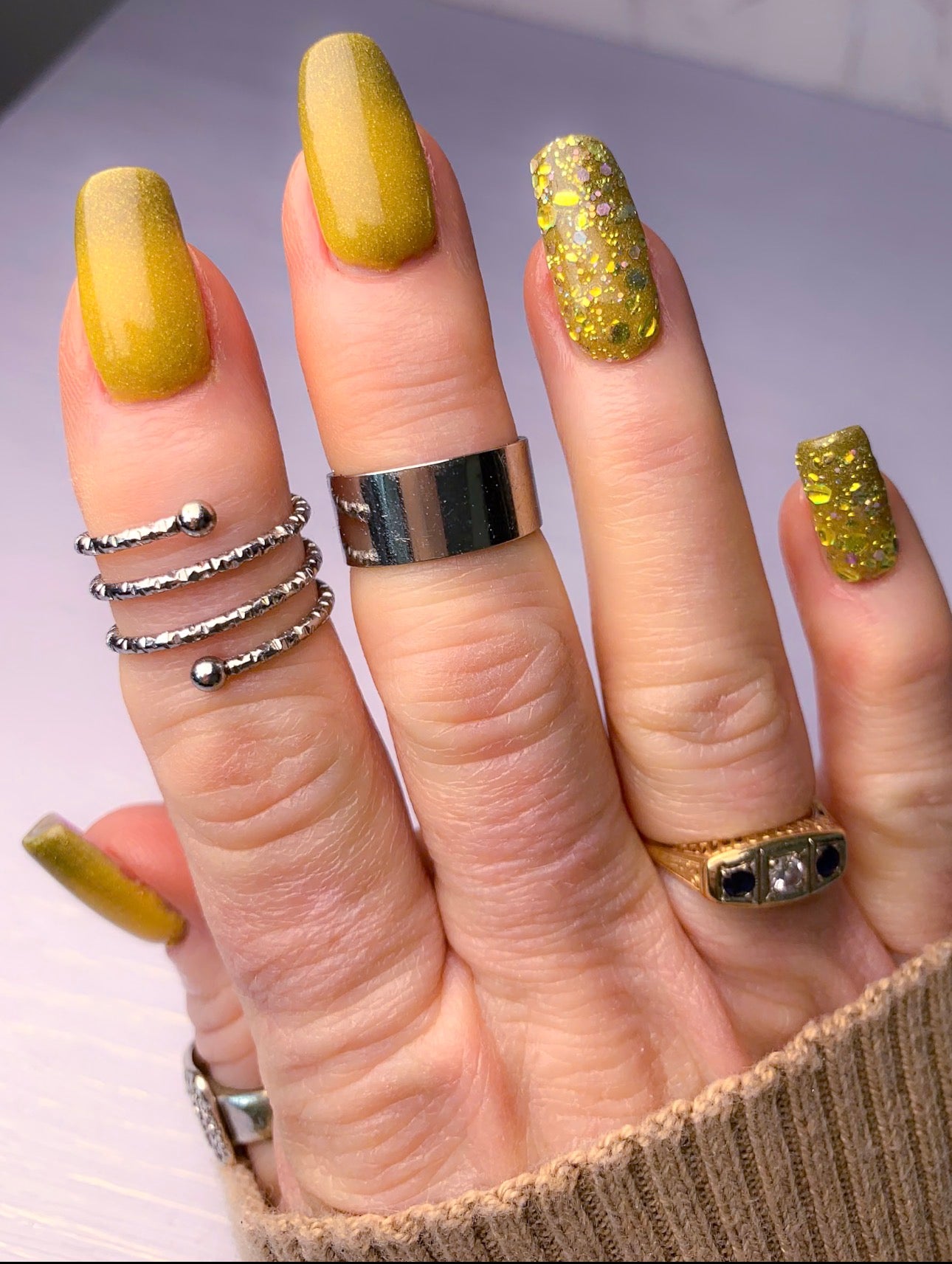 March Duo - Burnished Gold 954 & Warm Patina (glow & thermal) 955