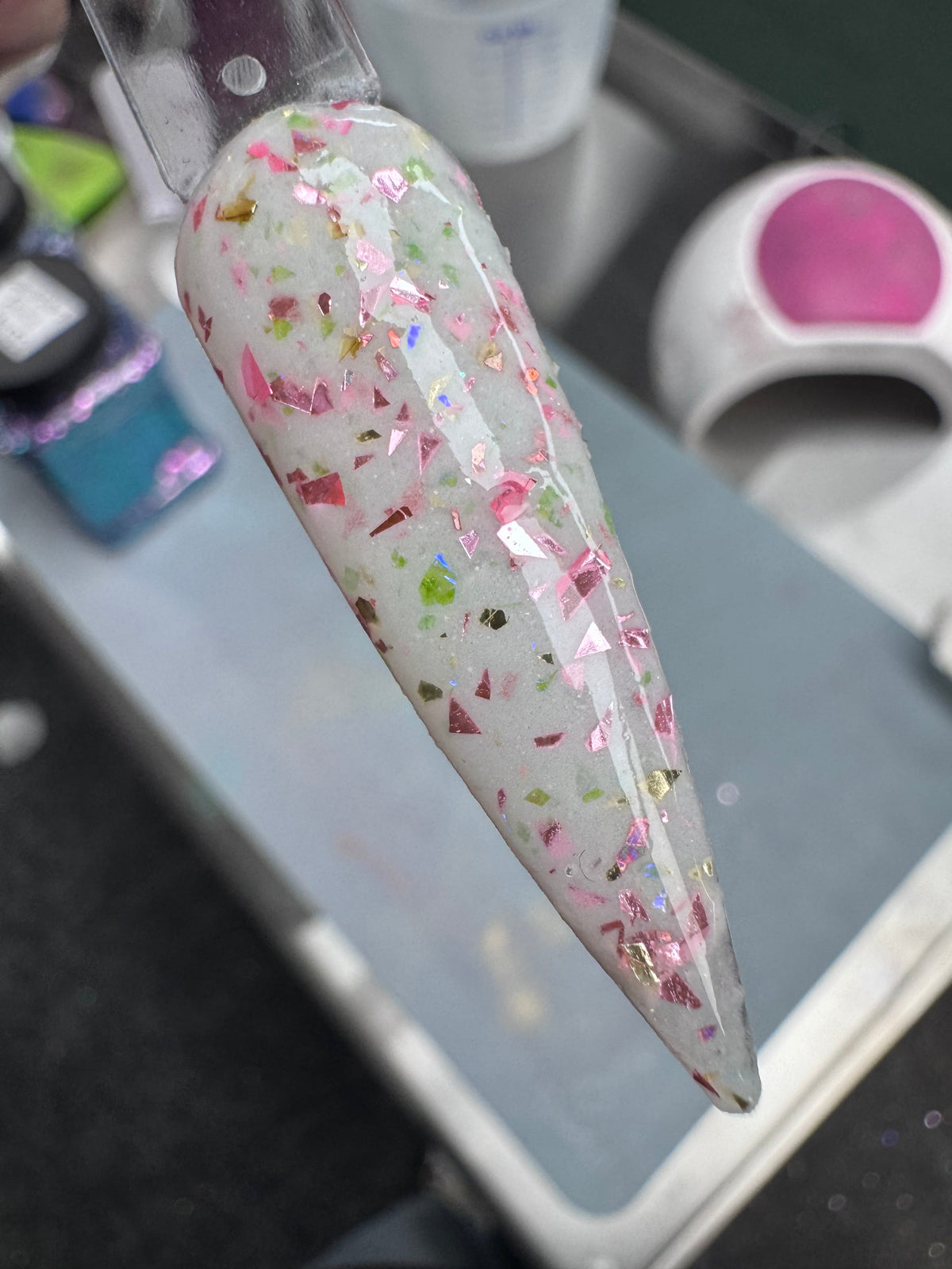 (Live) Delicate Petals 1202