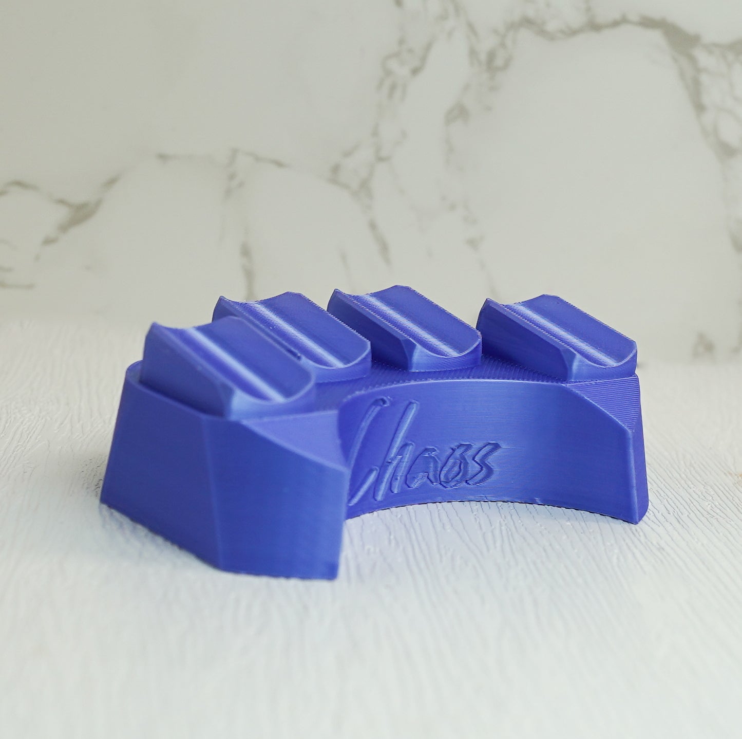 Four Finger Rest