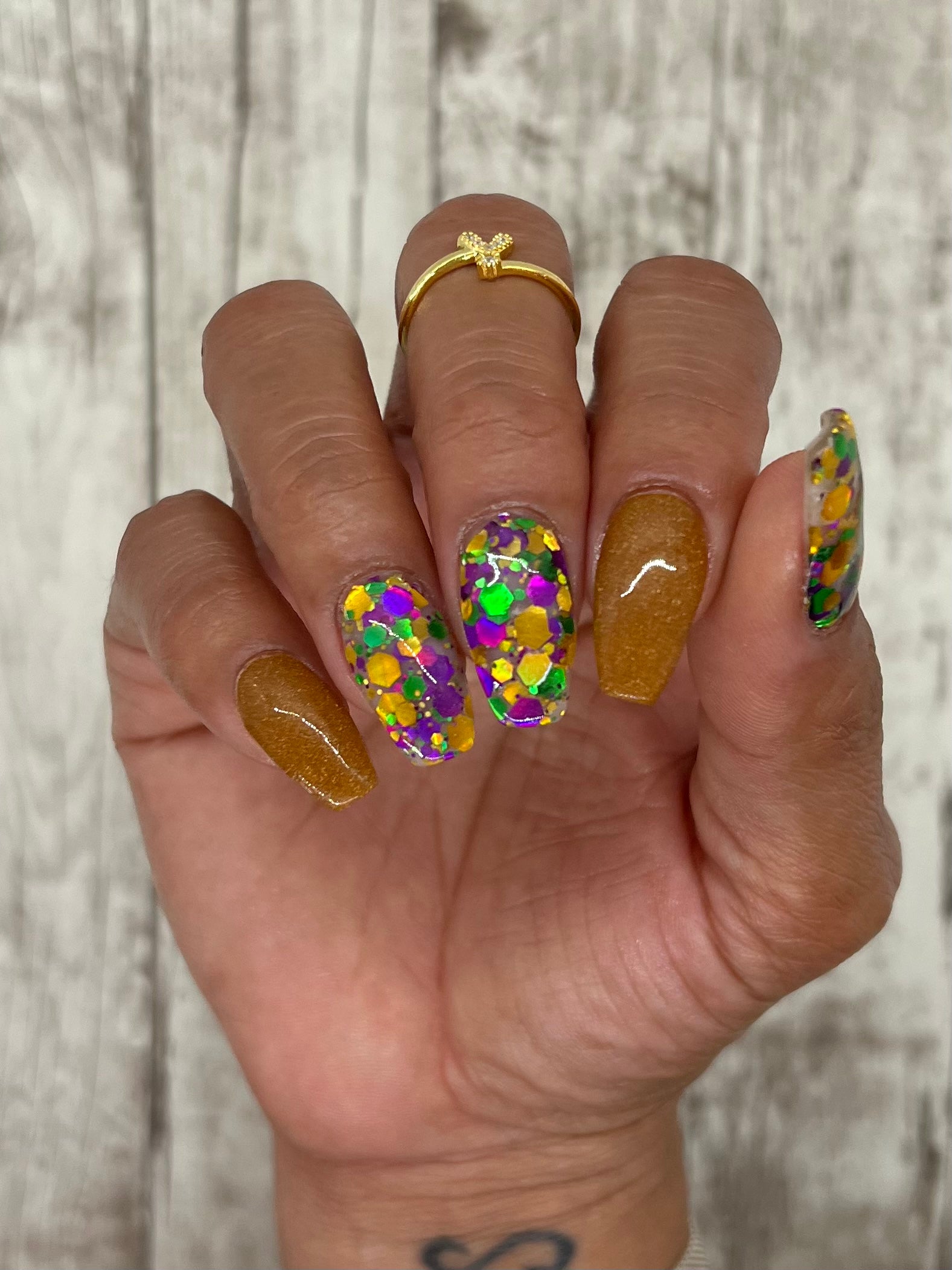 Mardi Gras 258 -R