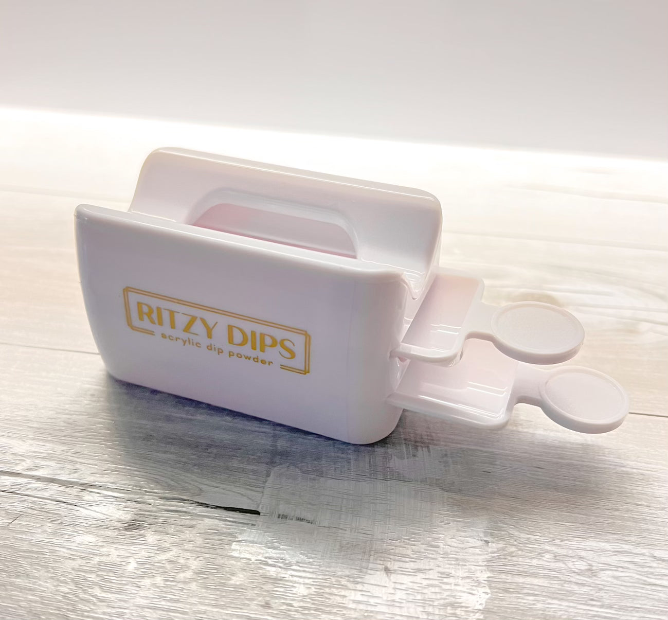 Dual Scoop and Pour Tray