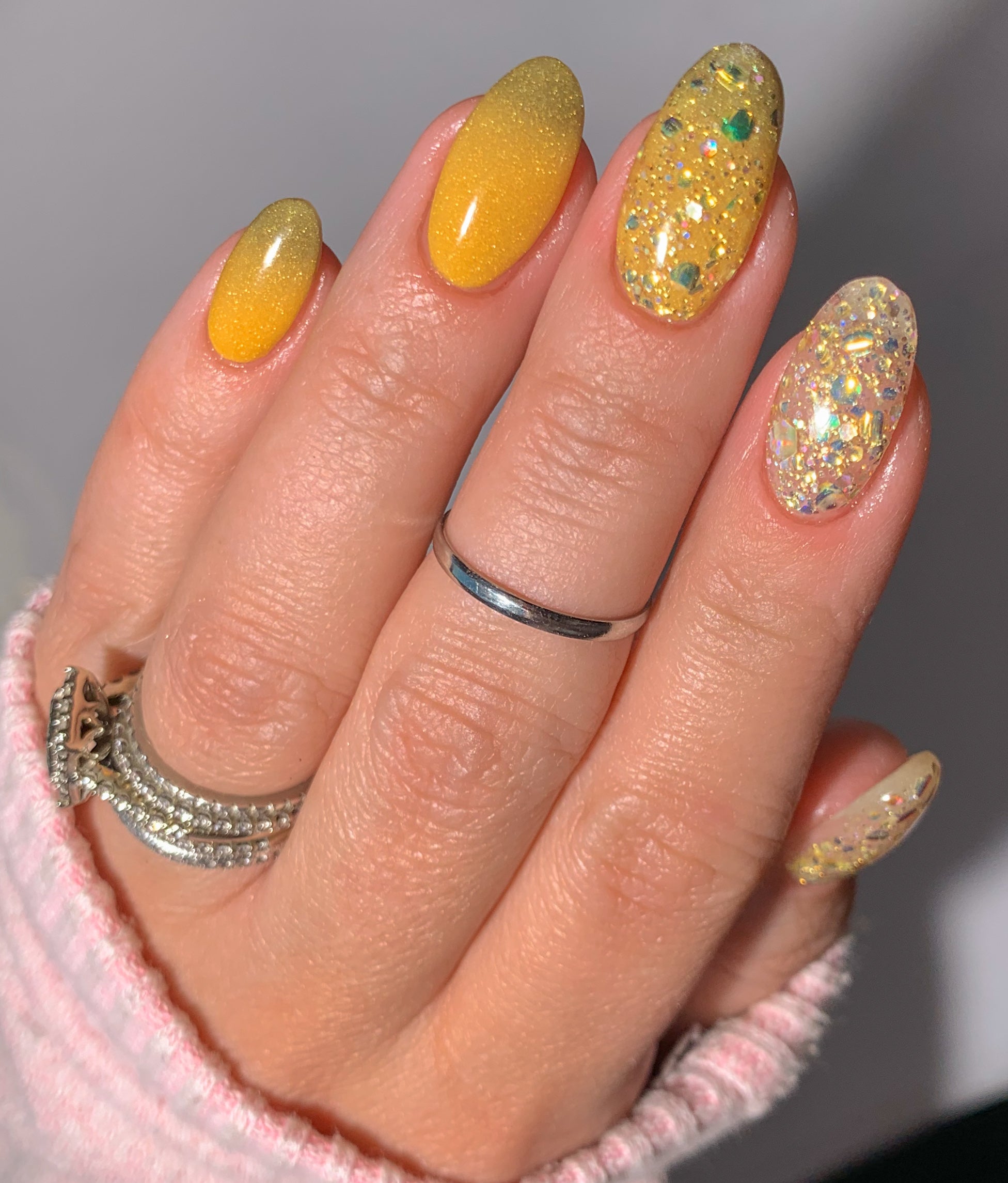 March Duo - Burnished Gold 954 & Warm Patina (glow & thermal) 955