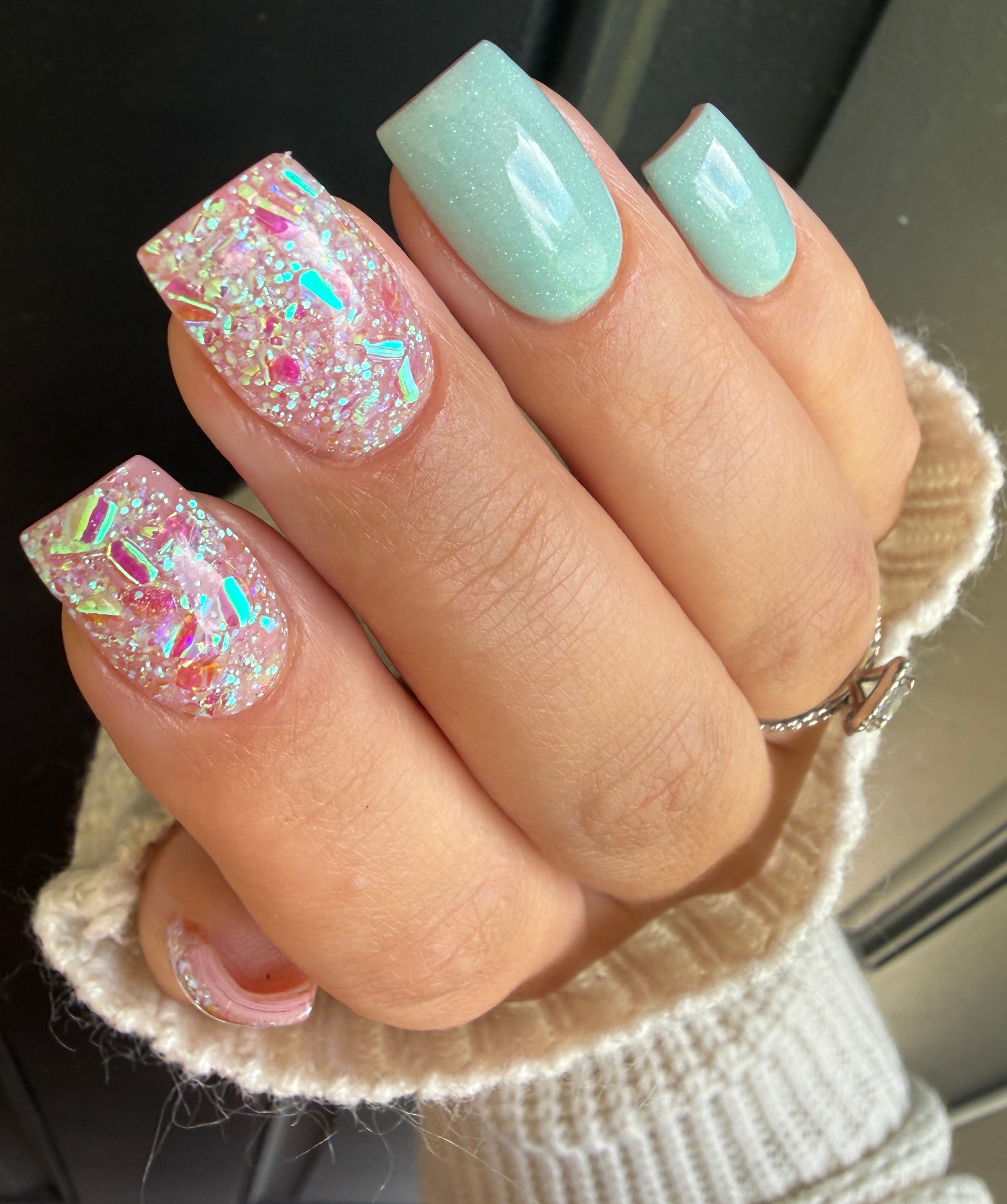 July Duo - Sea Pearl (Glow) 1109 & Salt Mist 1108