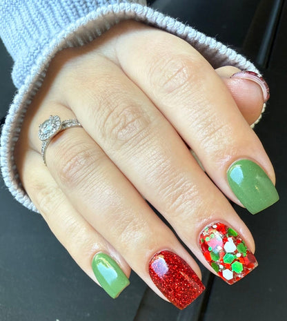 Traditional Holiday Box 2025